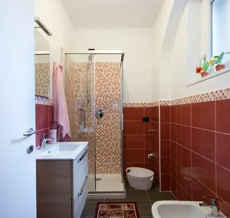 Color House Lierna